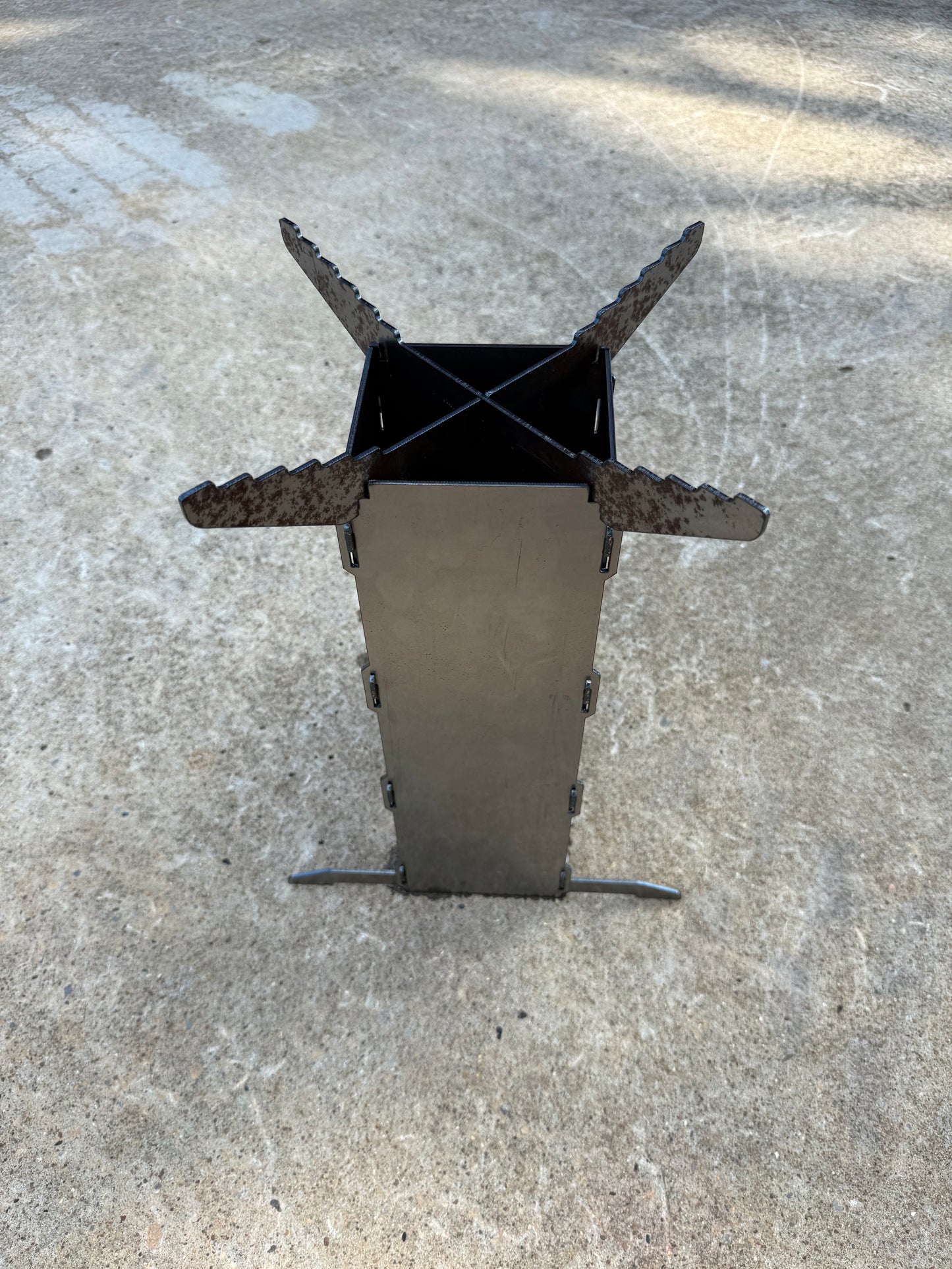 Collapsible Rocket Stove
