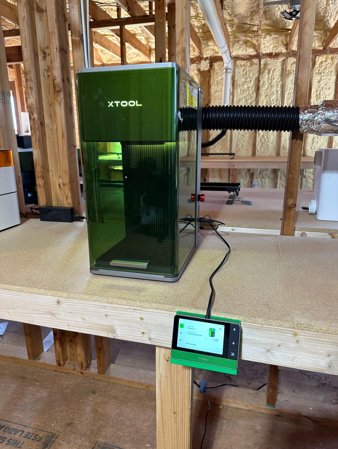 Wall Mounted Screen Stand for xTool F1 Ultra